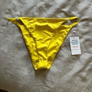 NWT Dippin’ Daisy’s Bikini Bottom Size Large